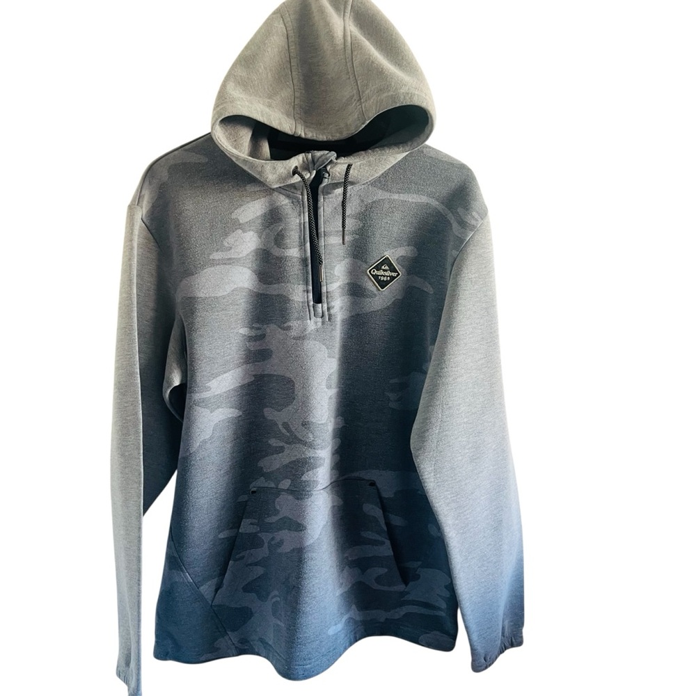 Quiksilver Men’s Gray Camo Half-Zip Hoodie